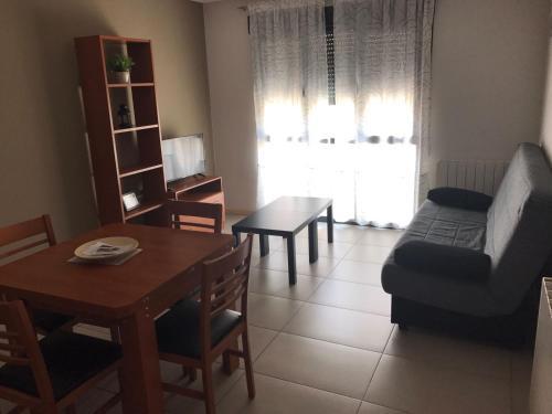 Apartamentos Los Mayos De Albarrac�n