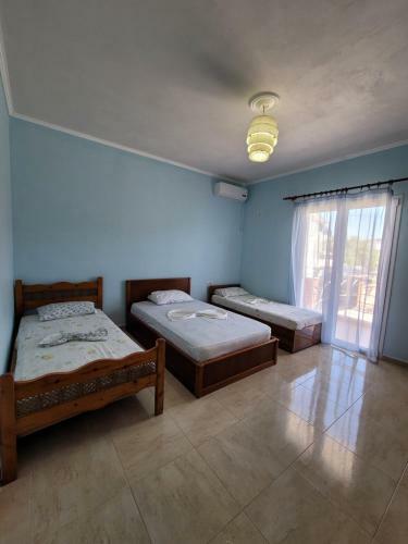 Apartments Ari