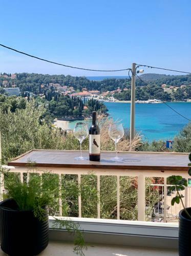 Comfort 1-bedroom Apartment With Pool & Sea View