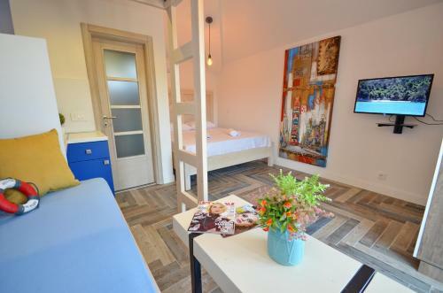 Hostal Apartmaniluxs