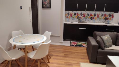 Apartman Lena