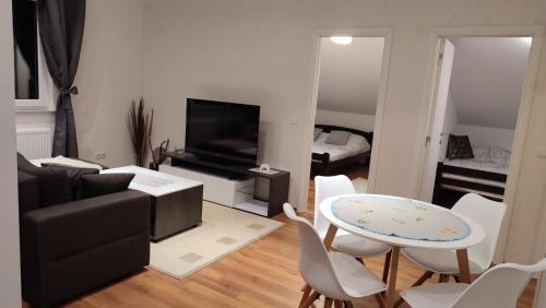 Apartman Lena