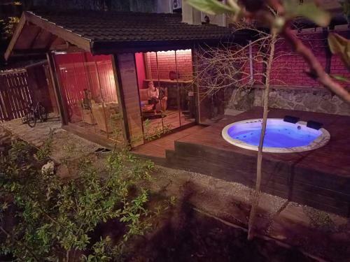 Karma Natura Treehouse