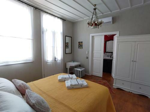 Bed & Breakfast Masal By Fadesign