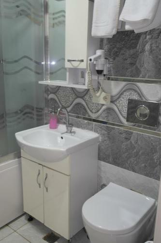 ??r?nyer El?t Rez?dans Ve Apart Otel