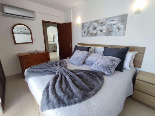 Apartamento 8c Torre - Casas & Pap�is