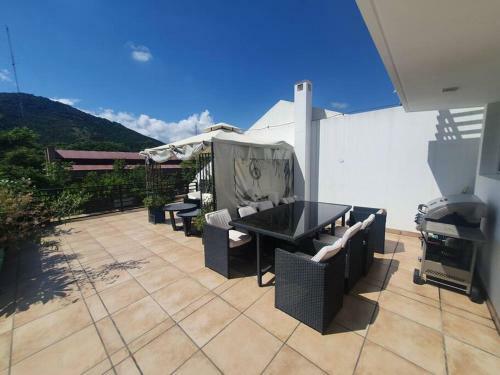Apartamento New Central Flat, Beautiful Outdoor Space & Views
