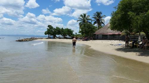 Caba�a de Playa San Jos� Cove�as