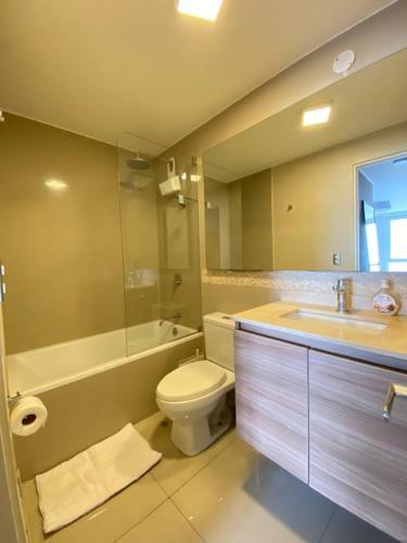 Great Apartment With Ocean View And A Pool!!