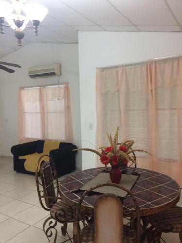 Apartamento Playa Coronado Exelente Precio