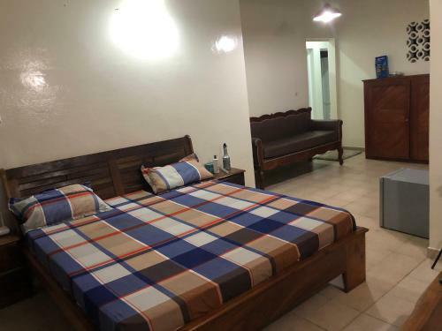 Hostal Fleurs De Fann