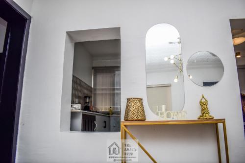 Stunning 1-bed Apartment In Lekki Phase 1