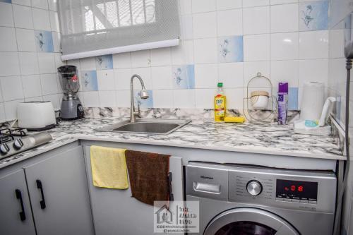 Stunning 1-bed Apartment In Lekki Phase 1