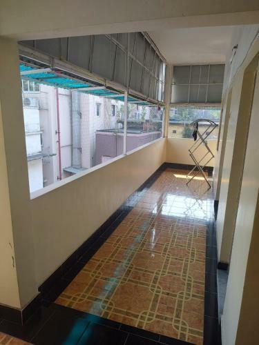 Hostal Kolkatta Harish Mukherjee Rd