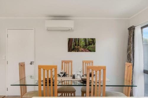 Suits Us - Taupo Holiday Home