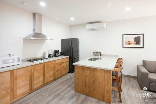 New Oceanview Rooftop Townhome With Pool Onsite Steps To Beach