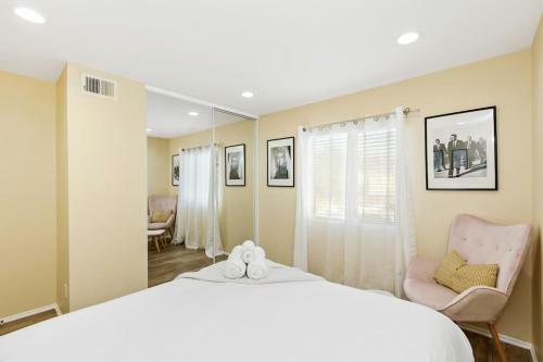 Charming Getaway 7 Mins From Disneyland!