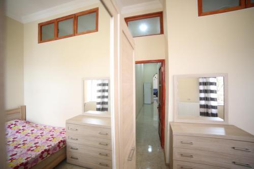 Murmani Apartment 3 Bedrooms N1
