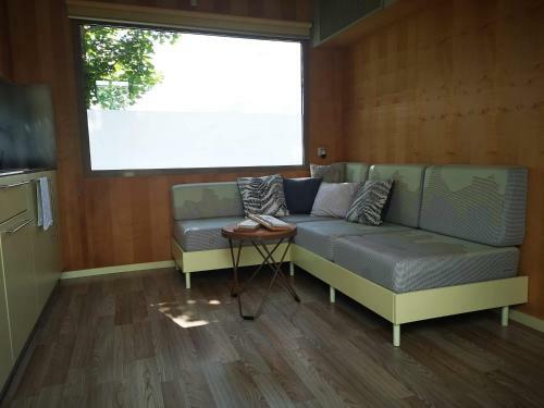 Perlin River House
