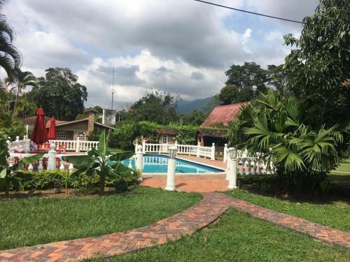 Hermosas Caba�as Privadas