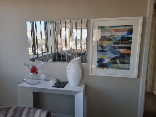 Sandton Skye 3 Bed Exclusive Apartment