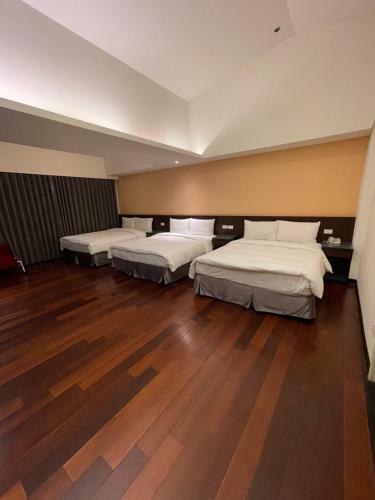 Hotel ???yh Inn