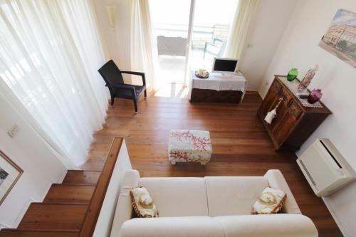 Istrian Villa With Unique Sea View