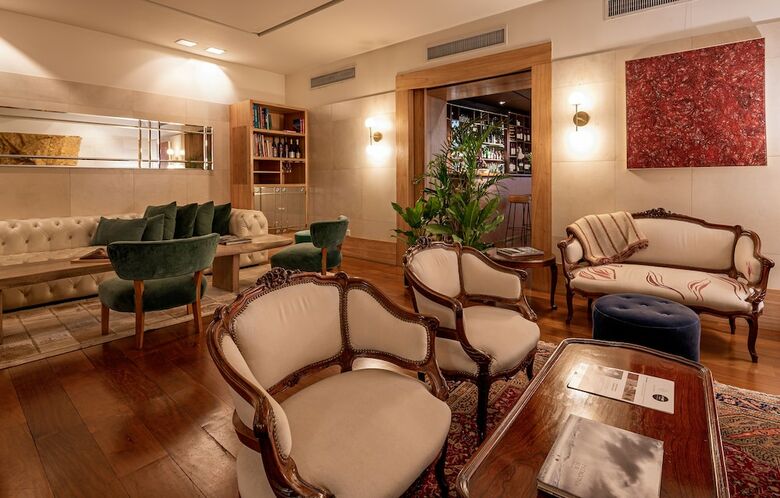 Hotel Hub Porte�o