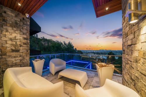 Villa Sunset Mansion