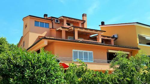 Apartments Sea View & Comfort