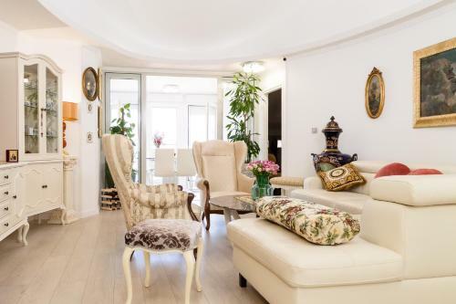 Luxury Apartment Sara