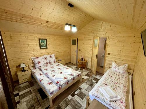 Hostal C?su?ele Din Retezat