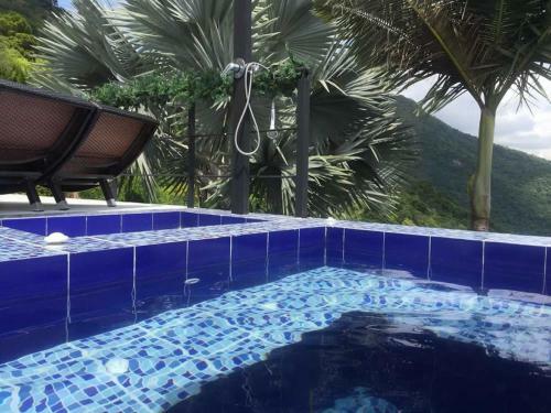 Casa Blanca En Villeta Sector Payand�