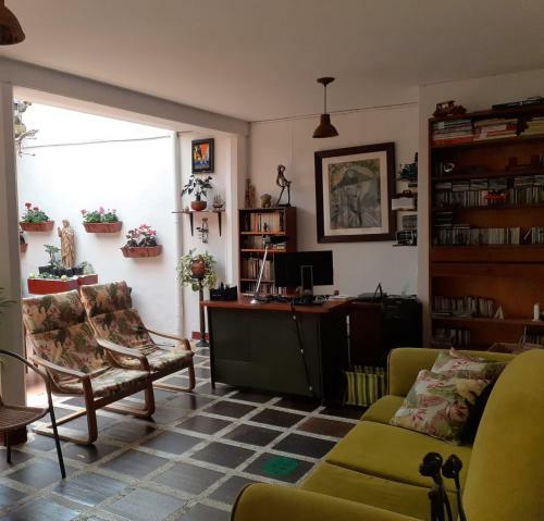 Hostal La Comedia