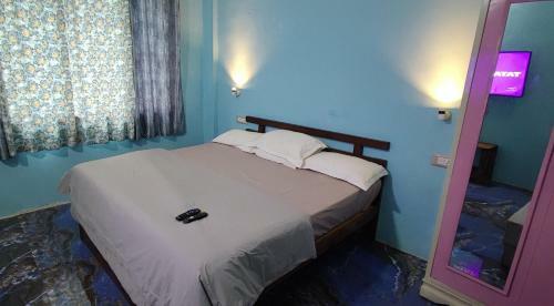 Hotel Shrubs De Villa