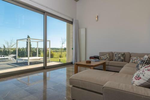 Santa Eulalia -villa Triay