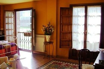 Hotel Rural Casona De Cefontes