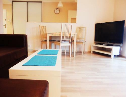 Apartament Jantar Z Ogr�dkiem