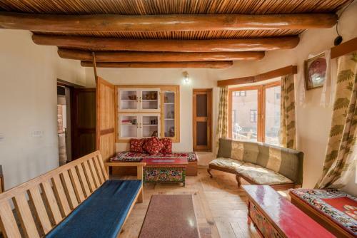 Himalayan Floweret Villa Private Room W Garden