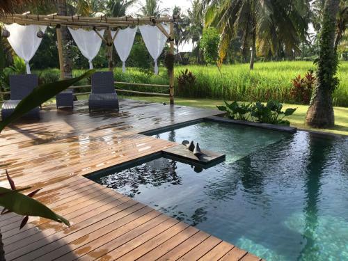 Villa White Karouna