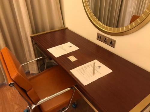 Kay-em Spectra Hotel