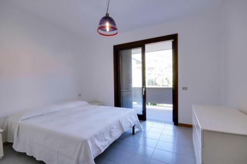 Apartamento Cattaneo Bilo, 1 Camere Con Terrazzo E Garage