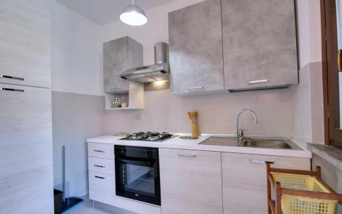 Apartamento Cattaneo Bilo, 1 Camere Con Terrazzo E Garage