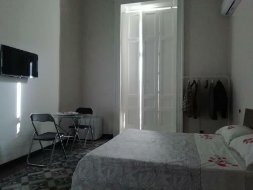 Hostal Holiday Time