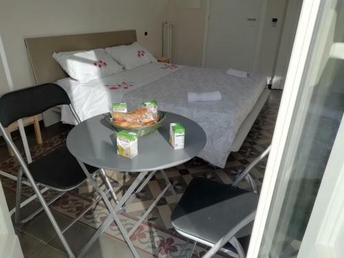 Hostal Holiday Time