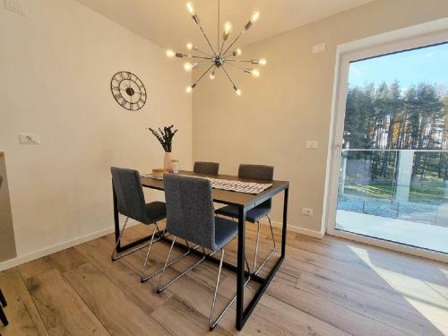 Apartamento Maison Vert - Neuwertige Wohnung Mit Terrasse