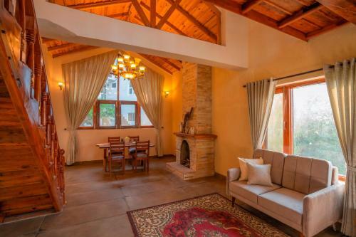 Zostel Homes Ramgarh, Nainital