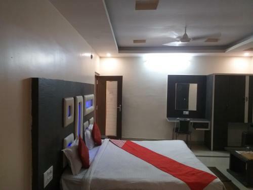 Hotel Priya