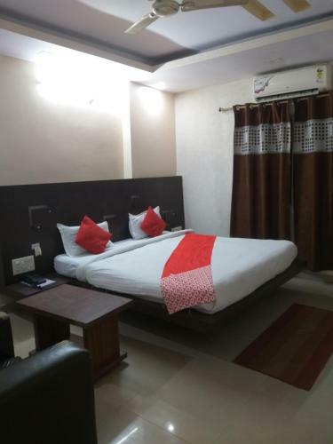 Hotel Priya