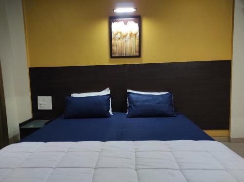 1bhk Service Apartment 212